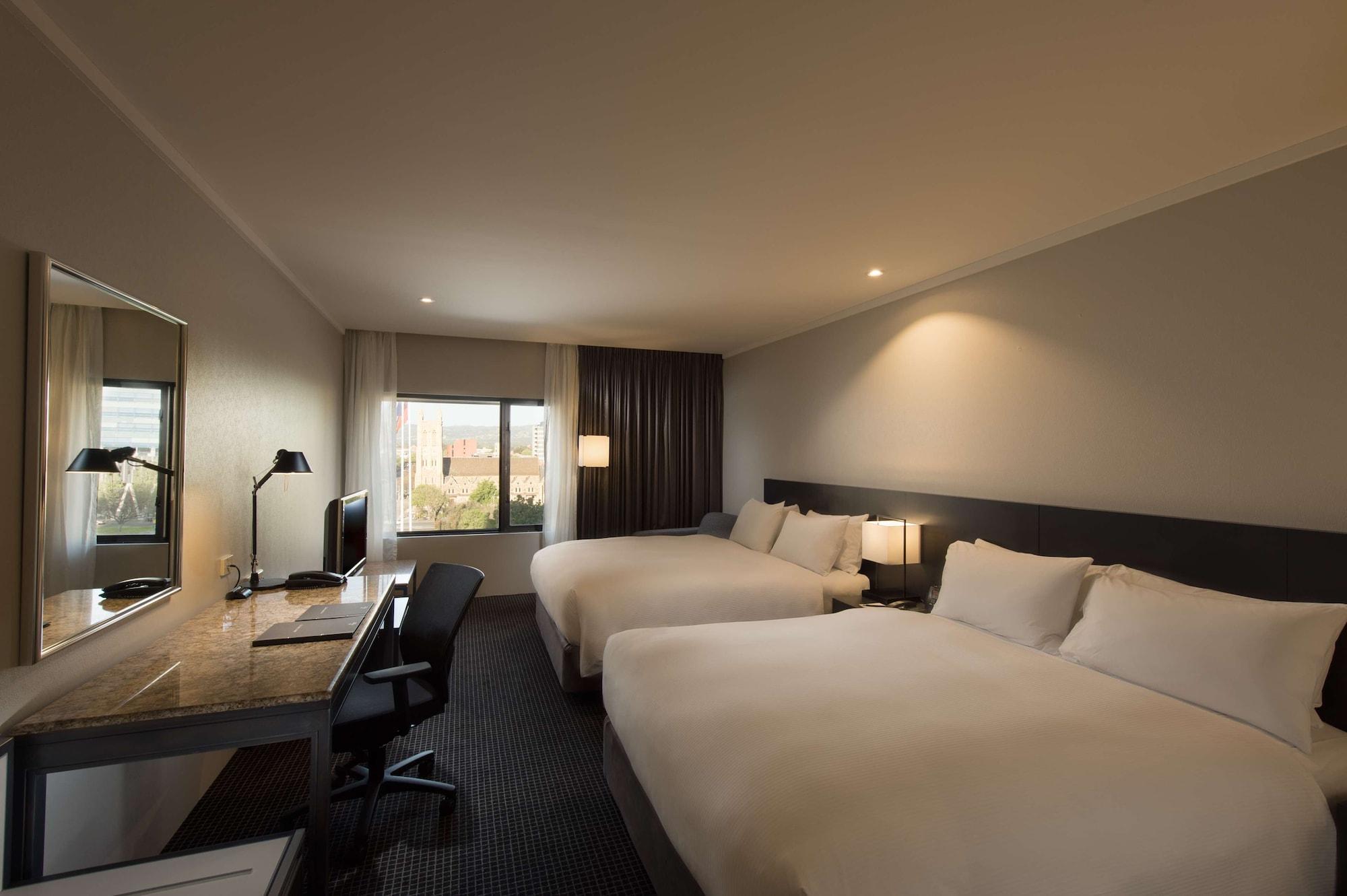 힐튼 애들레이드 호텔 외부 사진 A room at the hotel