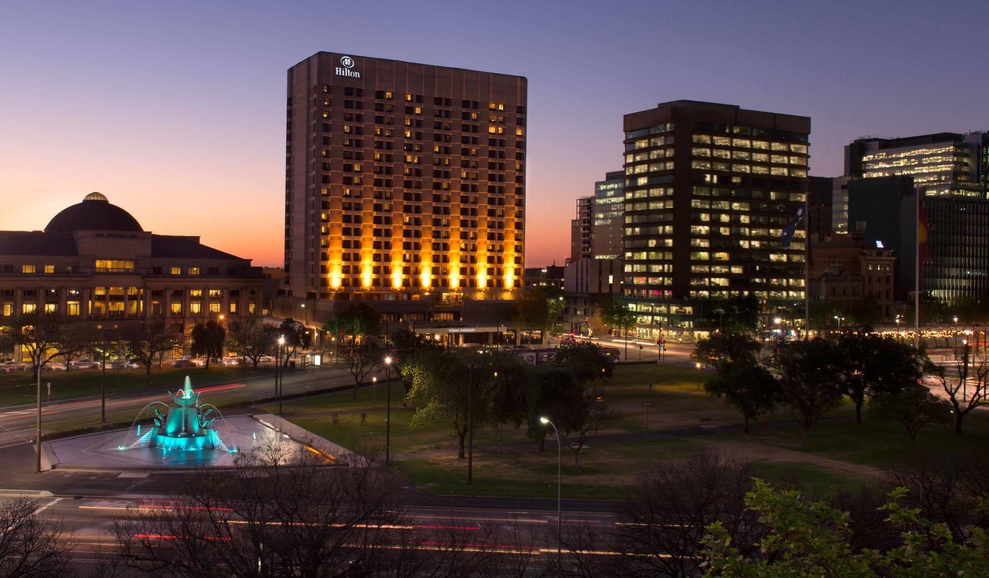 힐튼 애들레이드 호텔 외부 사진 The Hilton Johannesburg